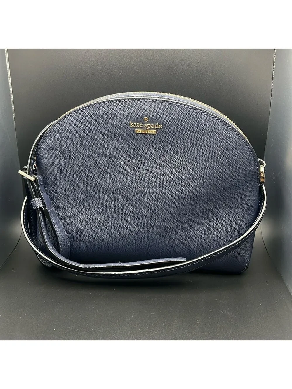 🎉HOST PICK!!🎉 Kate Spade Dome Top RARE Blue w/Dust Bag